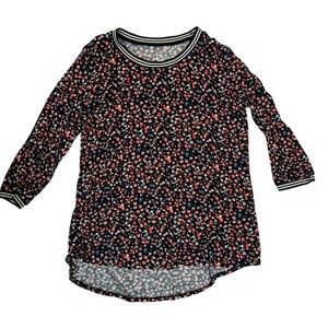 Maurice’s Floral Baseball Tee size XL‎
